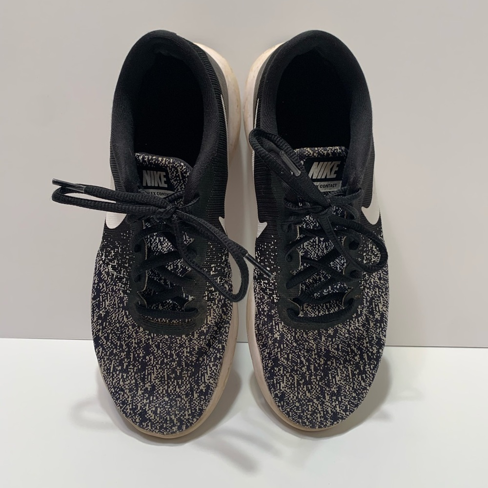 nike flex contact running shoes